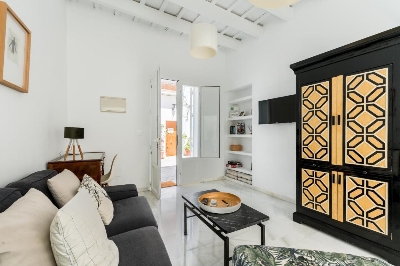 El Erizo Apartamentos Tarifa Luaran gambar