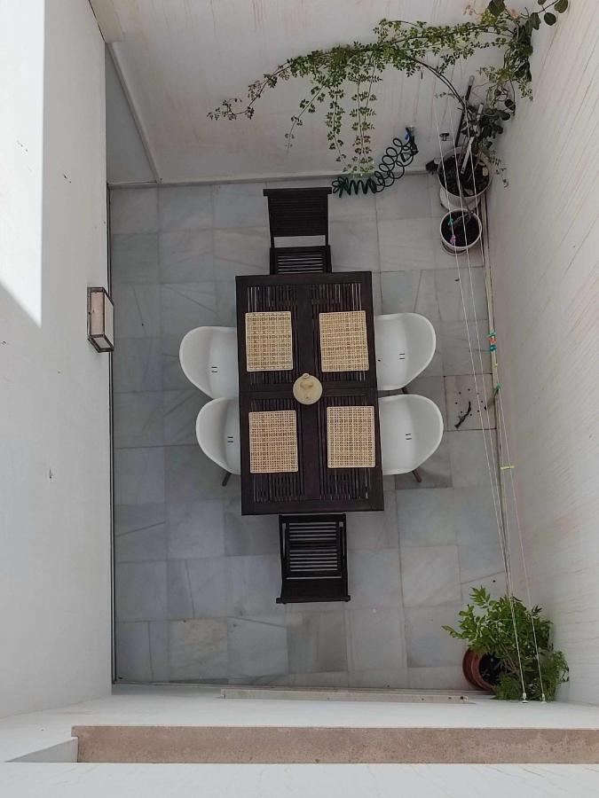 El Erizo Apartamentos Tarifa Luaran gambar