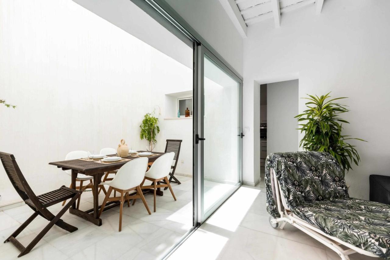 El Erizo Apartamentos Tarifa Luaran gambar
